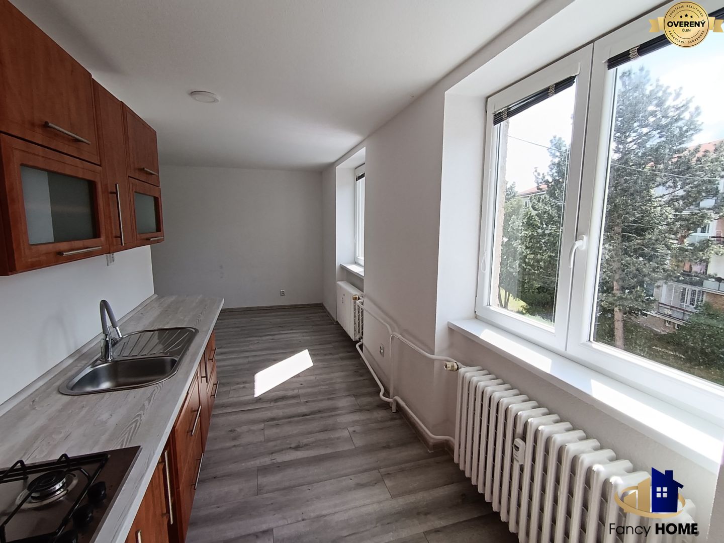 **PREDANÝ**PREDAJ 4 izb byt+loggia Stará Ľubovňa / 90 m2 / Okružná