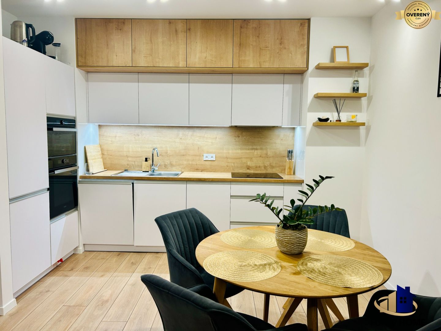 **PRENAJATÝ** PRENÁJOM Exkluzívny 2 izb byt Poprad Karpatská Residence