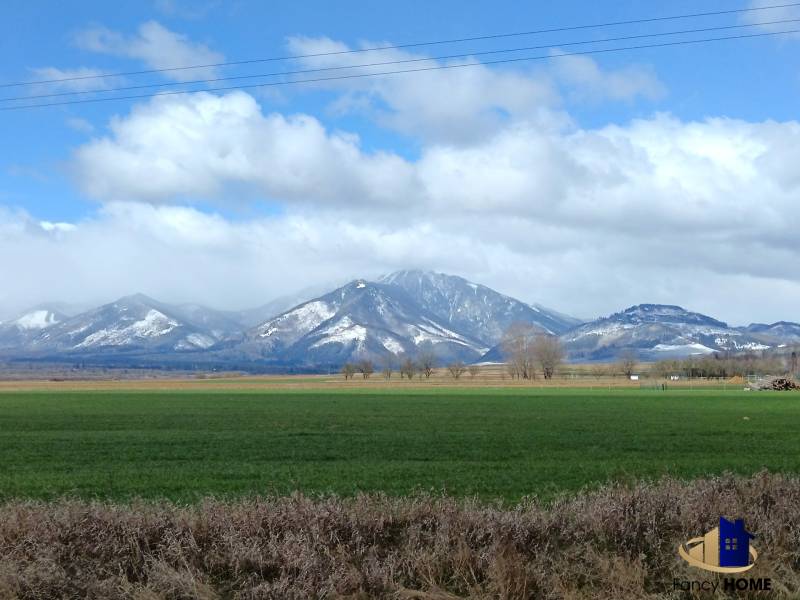 Tatry.jpg