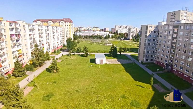 Pohľad zo spálne.jpg