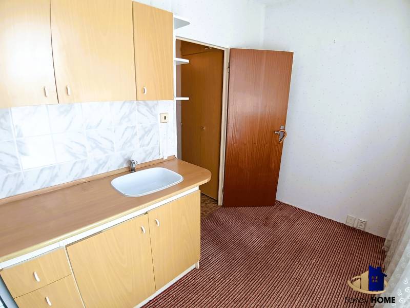 Kuchynská Linka.jpg