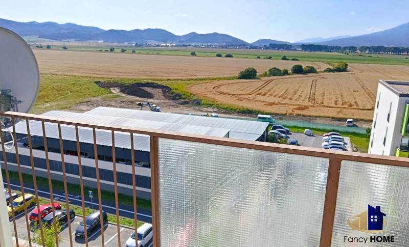 Pohľad z kuchyne.jpg