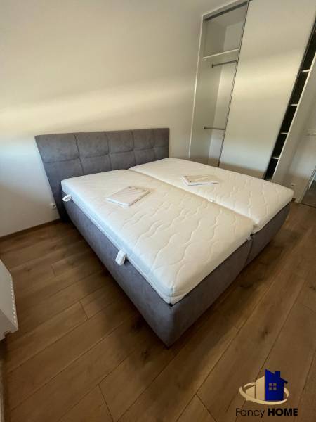 WhatsApp Image 2026-01-04 at 11.54.51 (5).jpeg