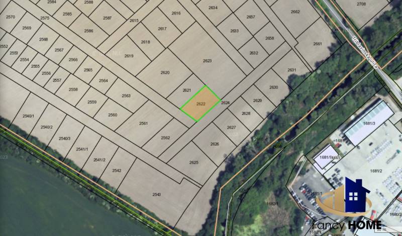 Pozemok chorvátsky grob.jpg